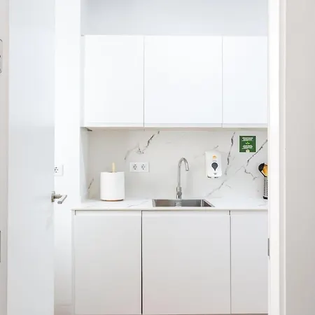 3 Soles By Livework Cadiz